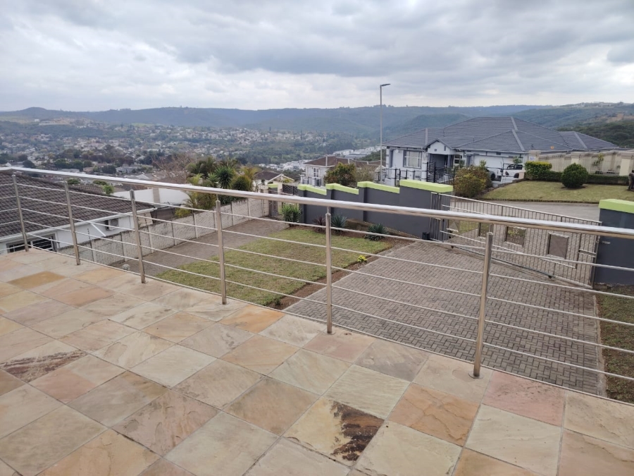 4 Bedroom Property for Sale in Nahoon Valley Park Eastern Cape